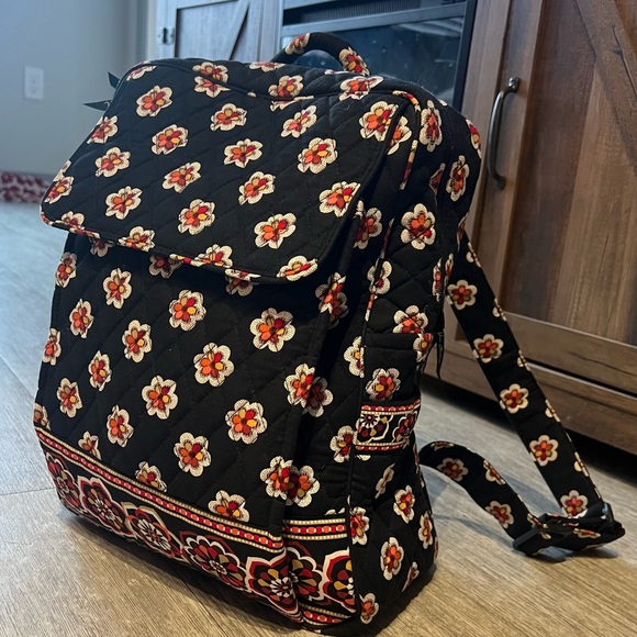 Vera Bradley Pirouette Large Backpack - Picture 3 of 9